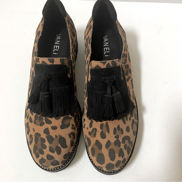VANELI Zoelie Leopard Tasseled Loafers
Size 6.5 - Picture 5 of 16